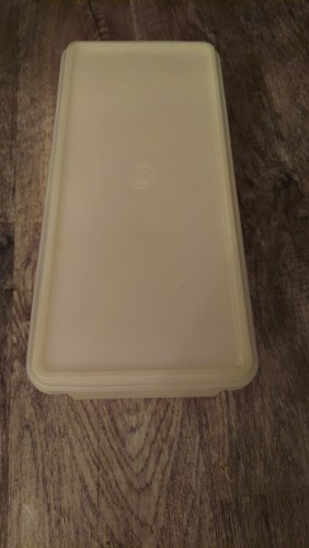 Vtg tupperware jumbo bread - tupperware,