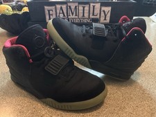11,5 Nike Air Yeezy 2 NRG