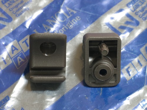 Gancio aletta parasole fiat - gancio,