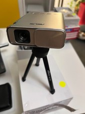 ASUS ZenBeam E1R Mini-LED
