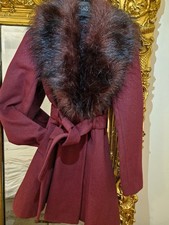 Cappotto bordeaux aderente e