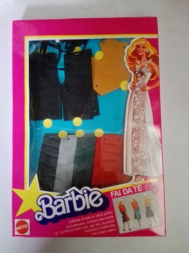 Mattel barbie divise abiti - mattel,