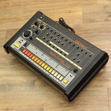 ROLAND TR-808 Rhythm Composer
