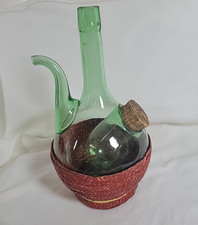 Decanter vino verde in vetro