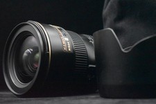 Nikon AF-S DX 17-55 mm f/2.8G
