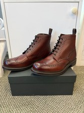 Stivali stringati Loake Bedale