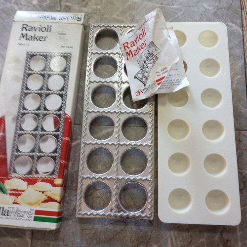 Vintage villaware ravioli - vintage,