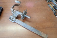 Antico dispositivo pressa