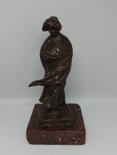Statua donna bronzo vintage