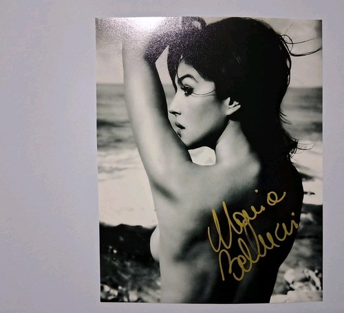 Foto firmata monica bellucci - foto,