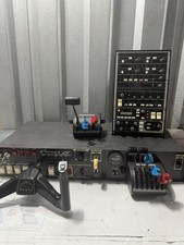 Elite Pro Panel Flight Simulator con Comunicazioni Cluster e Timone LEGGI
