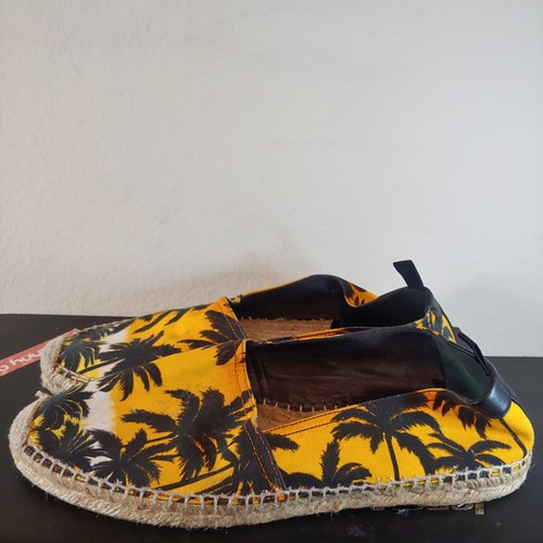 475 ysl yves saint laurent - $475,