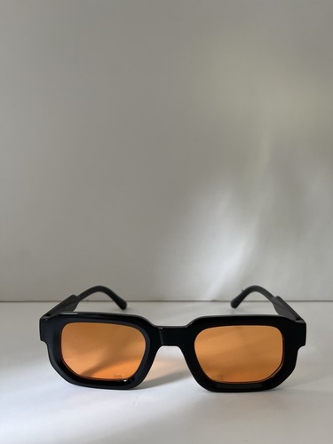 Montatura arancione audace