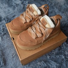 UGG Lowmel colore chestnut