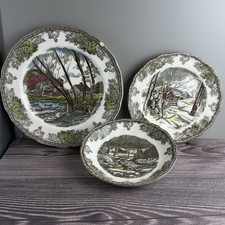 Lotto piatti Johnson Brothers The Friendly Village (3) Inghilterra 10"