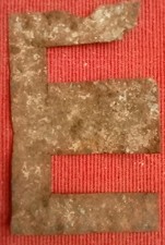 VECCHIO ELEMENTO DI FERRO