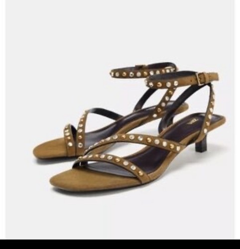 Sandali con tacco gattino - con,