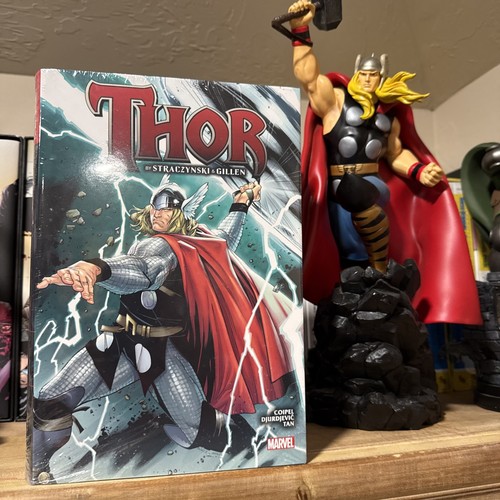 Thor straczynski gillen - by,