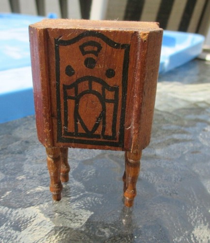 Schoenhut casa delle bambole