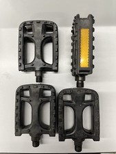 Pedali Mtb Mountain Bike Flat Con Catarifrangente