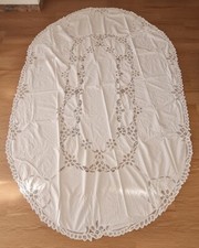 Antica tovaglia ovale ricamo a mano 240 x 165 cm. Bianca 