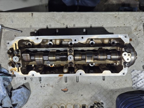 Testata con variatore fase - , di