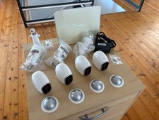 Sistema Video Sorveglianza ARLO WiFi con 4 Camere e 8 Supporti