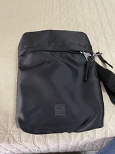 Borsello nero tracolla uomo