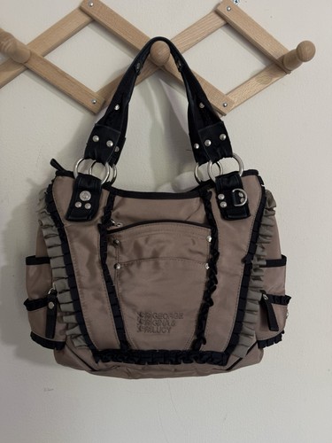 George gina lucy borsa a - george,
