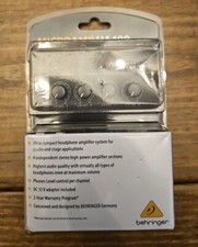 Behringer MicroAmp HA400