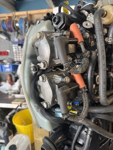 Evinrude etec 60cv - etec,