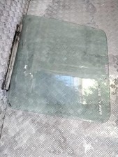 VETRO SCENDENTE ANTERIORE DESTRO PER MERCEDES Actros 1840 Serie 43r-000042 (97>