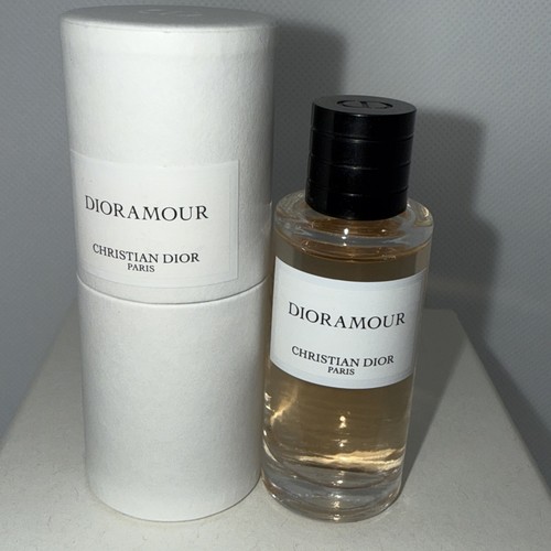 Rare new dioramour - dior, la