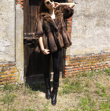 Cappottino in Vera Pelliccia di Puzzola con Colletto a Uomo – Fatto a Mano in It