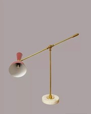 Lampada da scrivania o tavolo