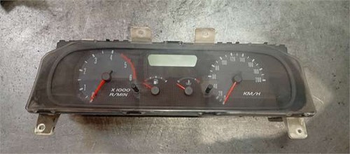 Pannello strumenti nissan - strumenti,
