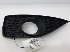 6J0853665A LEFT BUMPER GRILLE
