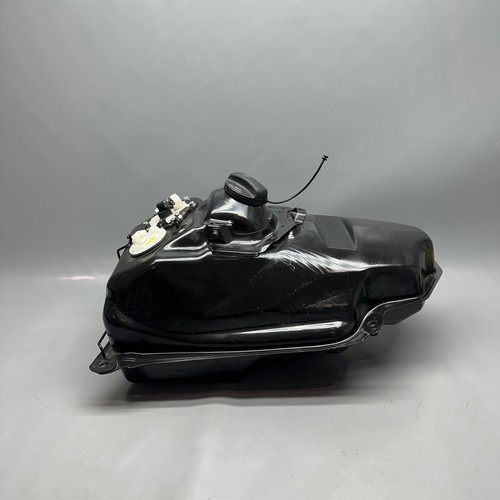 Bmw c600 sport fuel tank - fuel,