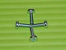 (4) VITI DI FISSAGGIO PER COLLEGARE SUPPORTO CON TV LED TV LCD TV AL PLASMA TRA COLLO E TV