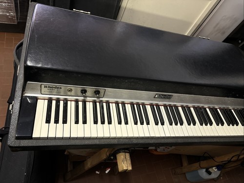 Fender rhodes mark - mark, i