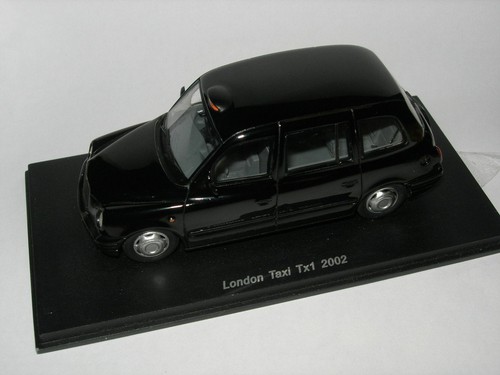 Spark model s0279 london - 1:43,
