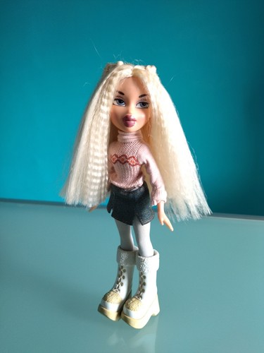 Bratz doll mga cloe - doll",, mga,