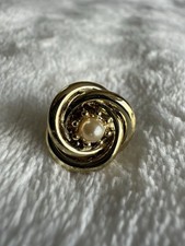 Bottone vintage Chanel tono