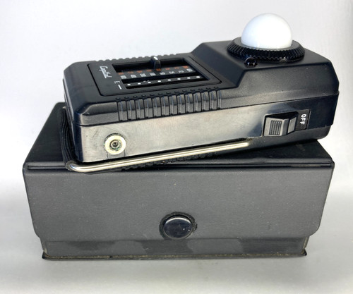Capital light meter - capital,