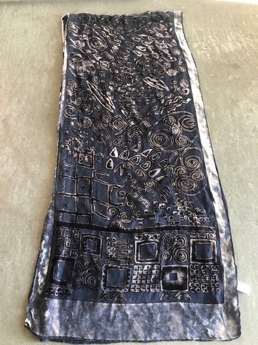 Valentino original foulard