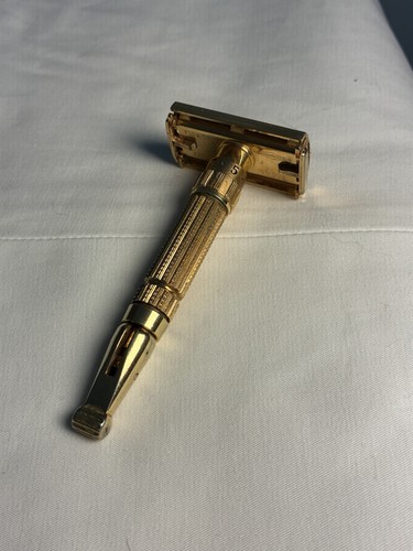Gillette gold toggle - f4,