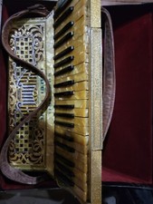 Vecchia fisarmonica vintage