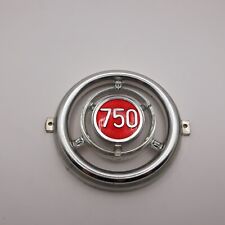 Scritta fregio anteriore targhetta badge emblema Fiat 750 in plastica auto epoca