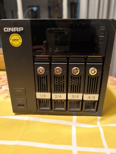 Nas qnap 439 pro - nas, ii,