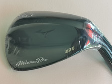 Mizuno Pro 225 black gapwedge